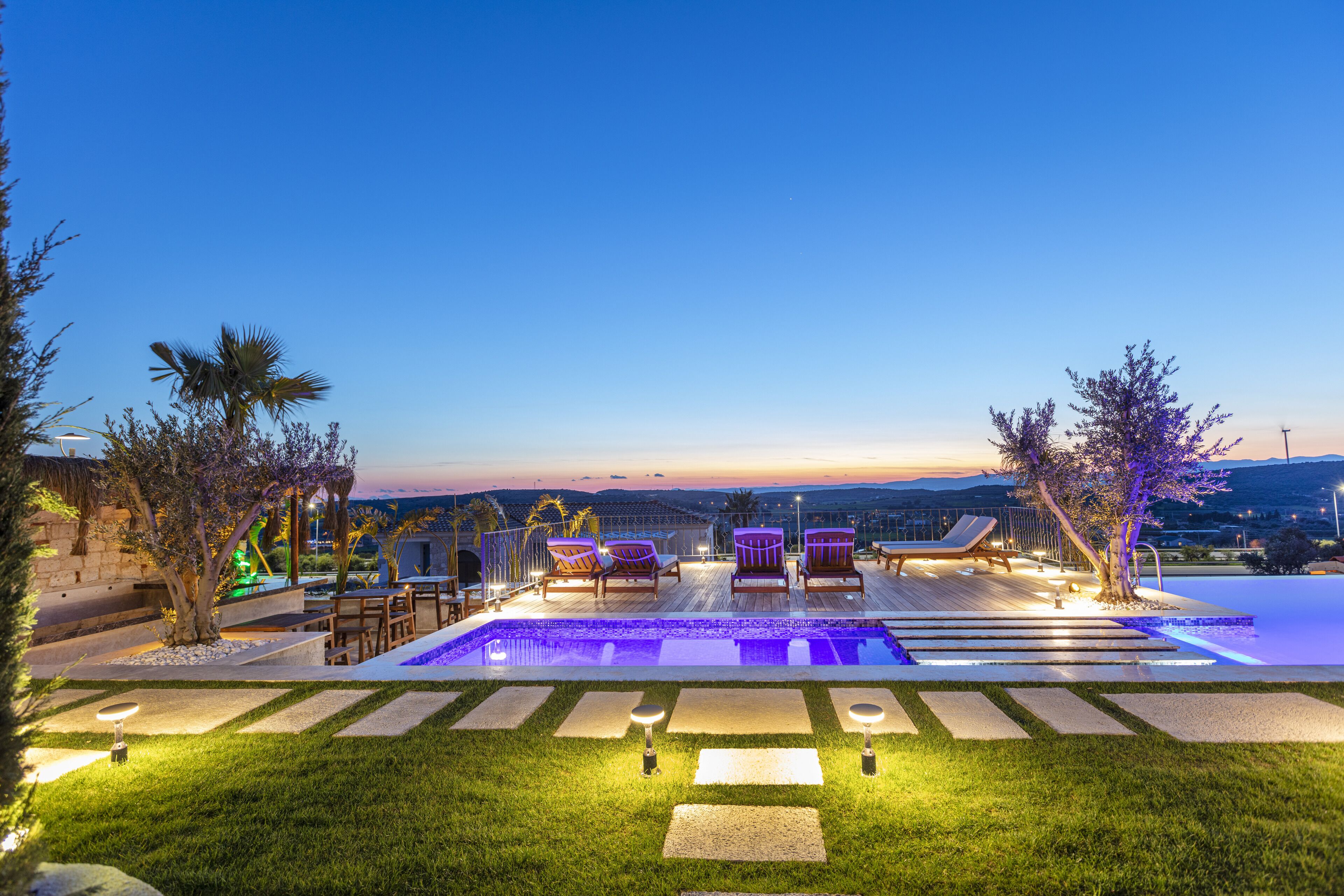 Lavie Otel Çesme