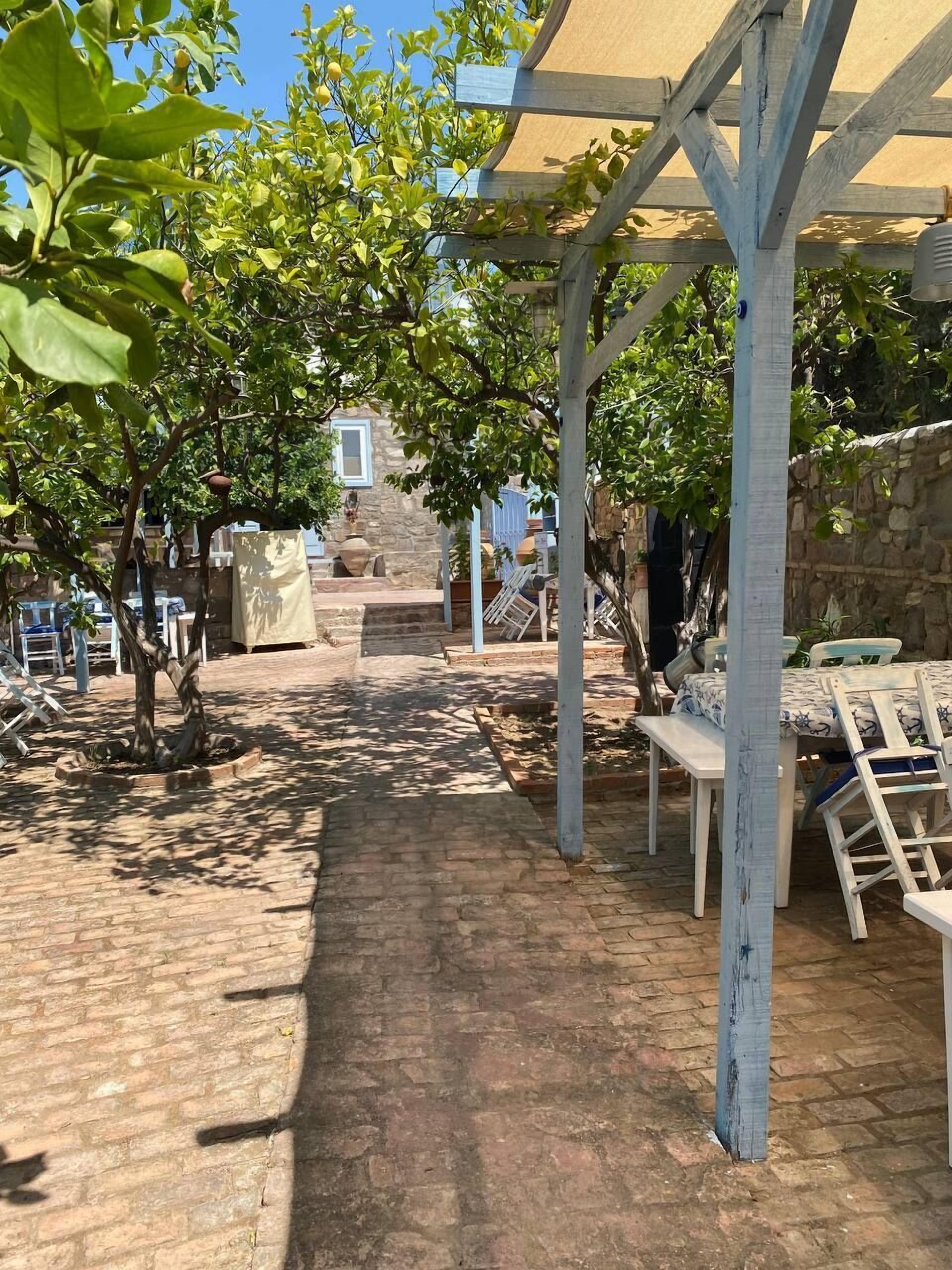 Litri Otel