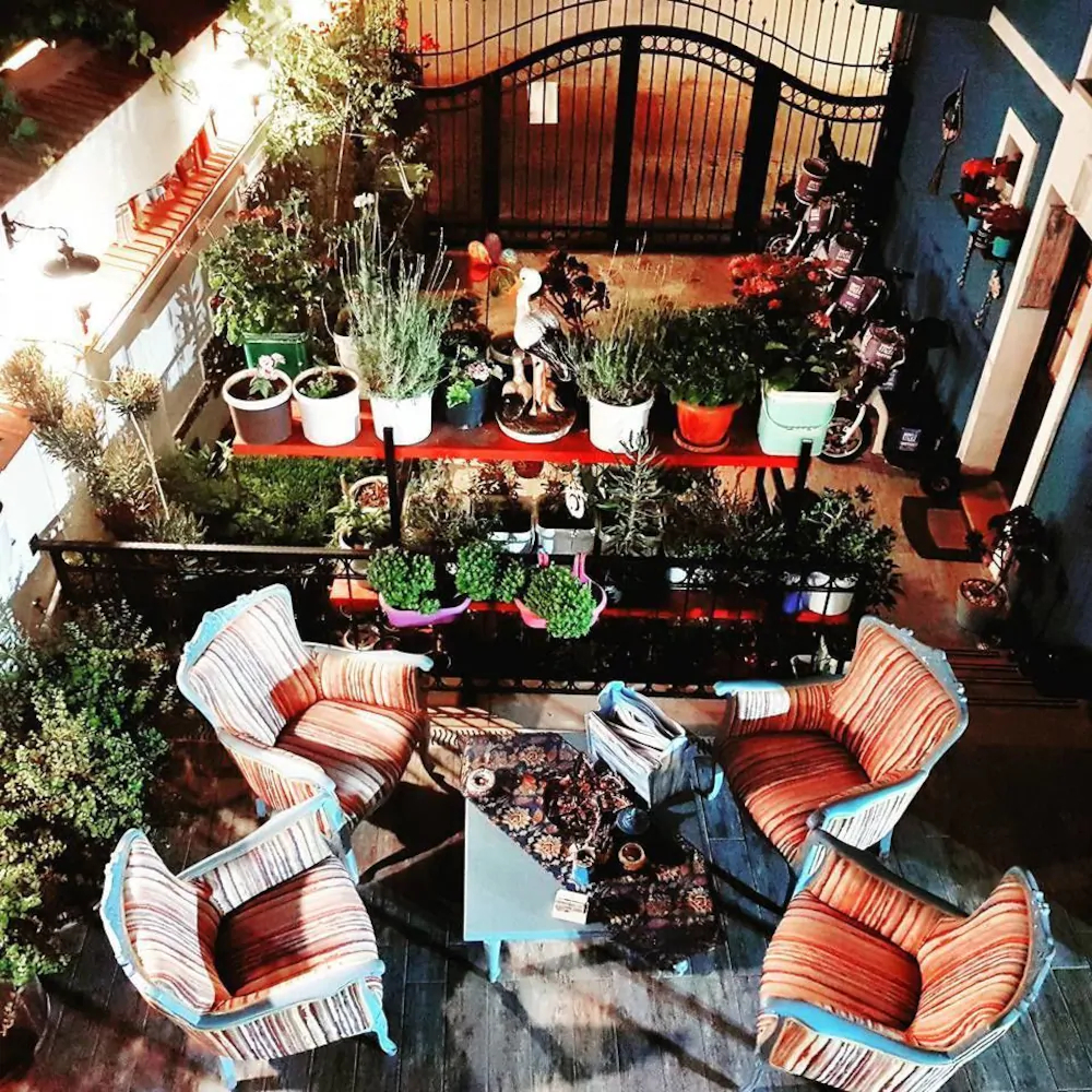 Mai Hotel
