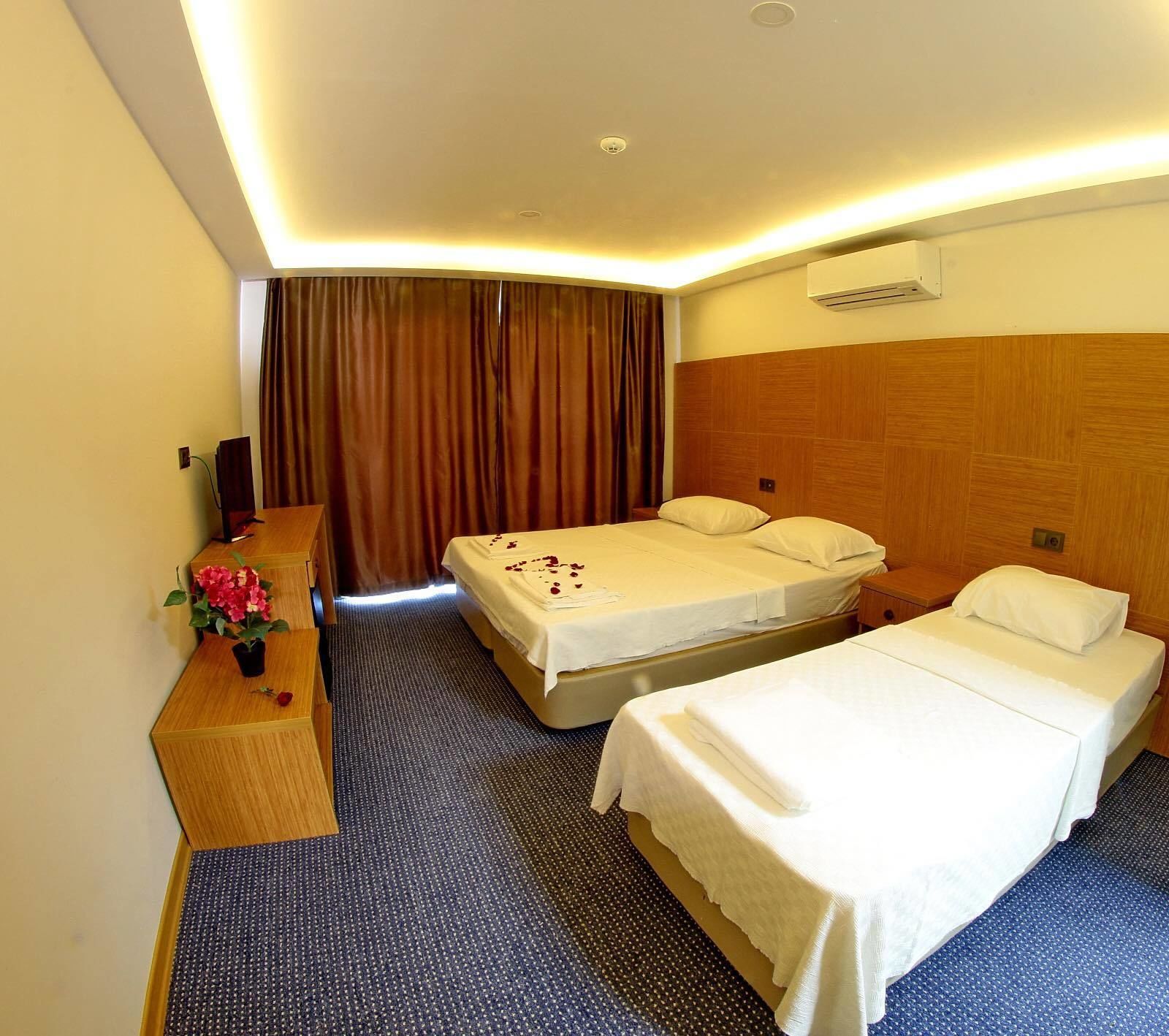 Saatli Hotel