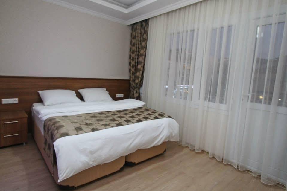 Villa Vongole Hotel
