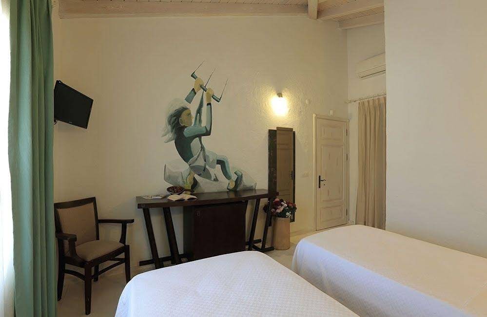 1850 Hotel