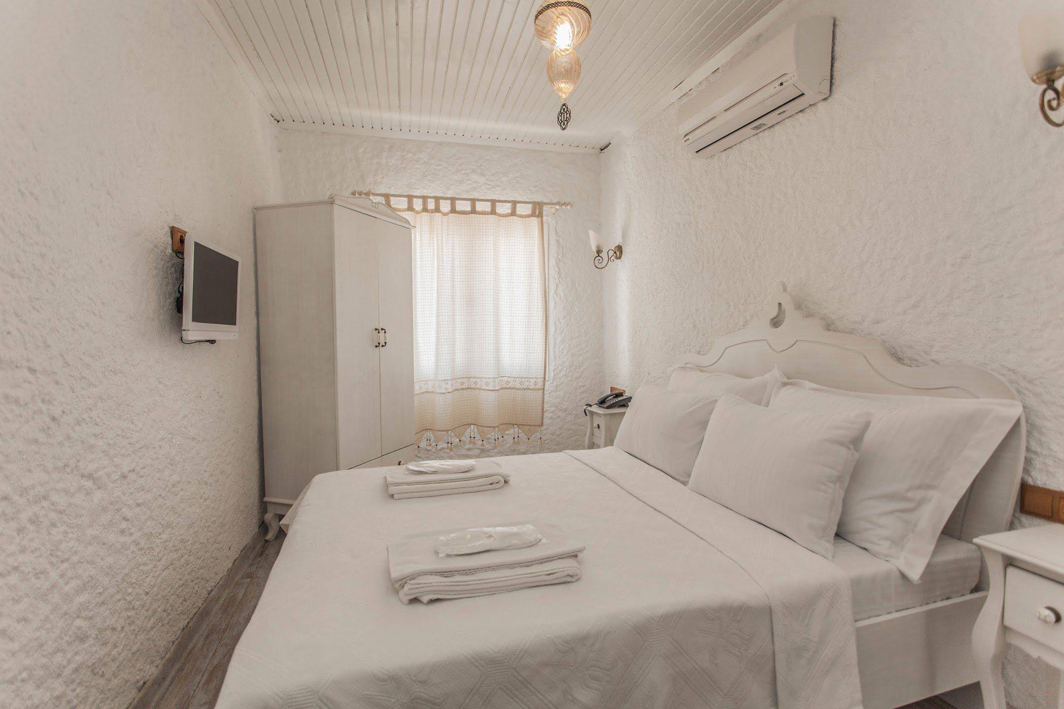 Alaçatl Alanur Otel