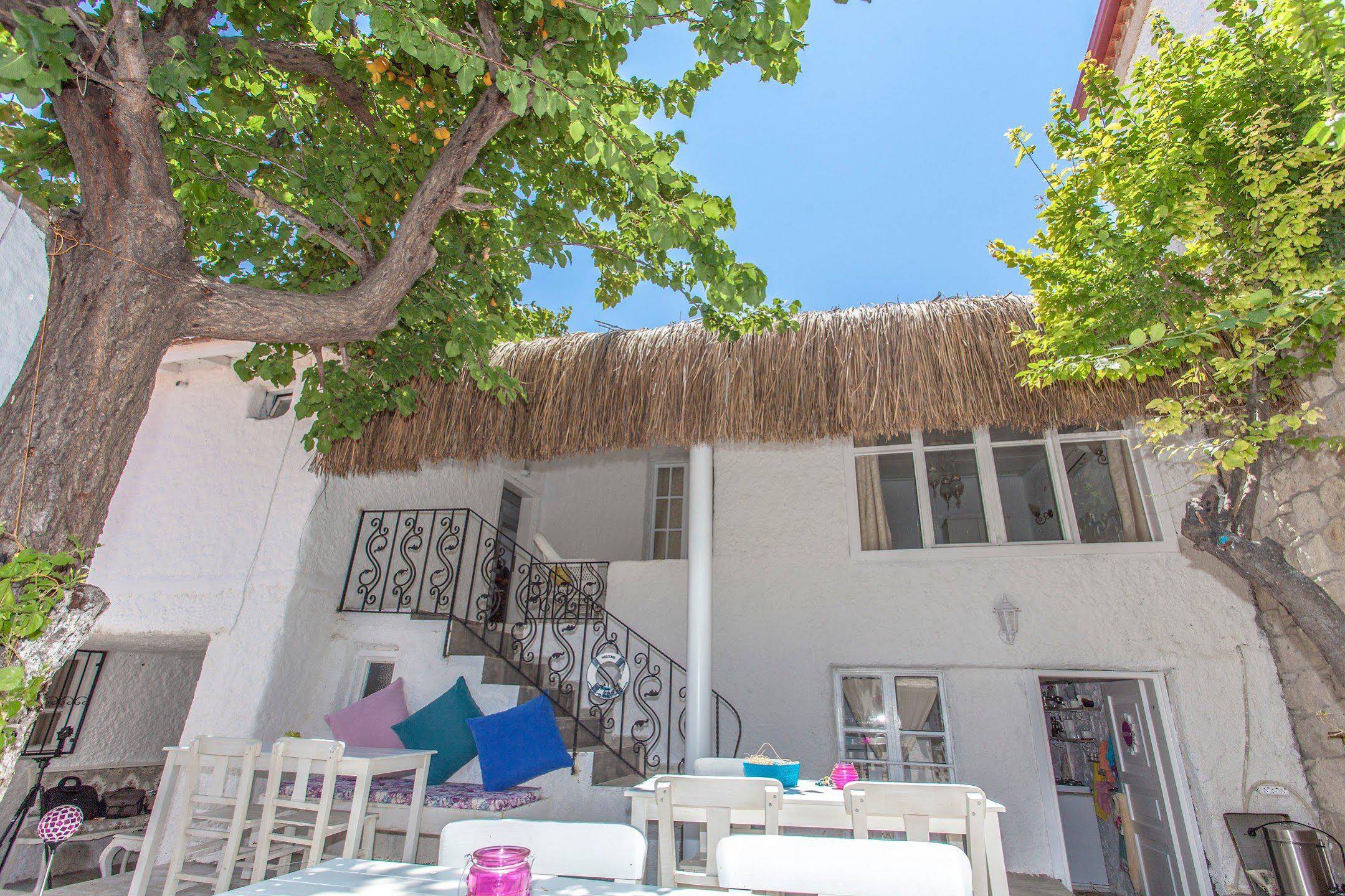 Alaçatl Alanur Otel