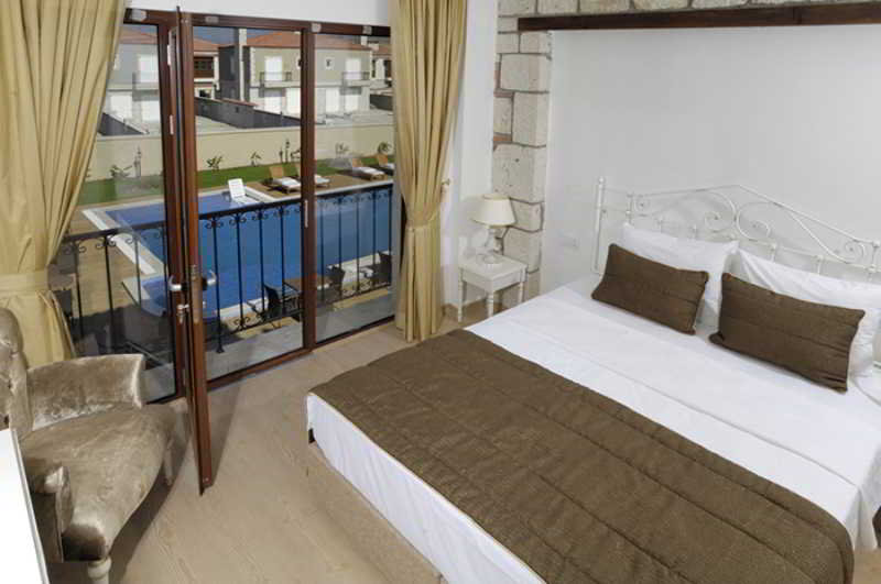 Albeon Butik Otel Alacati