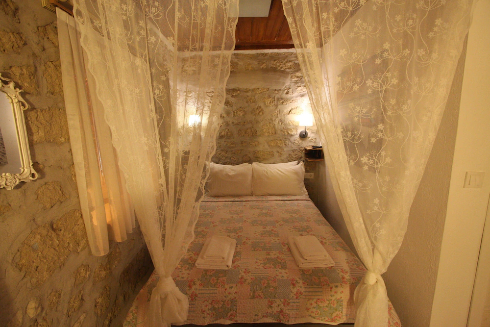 Imerek Tas Ev Otel