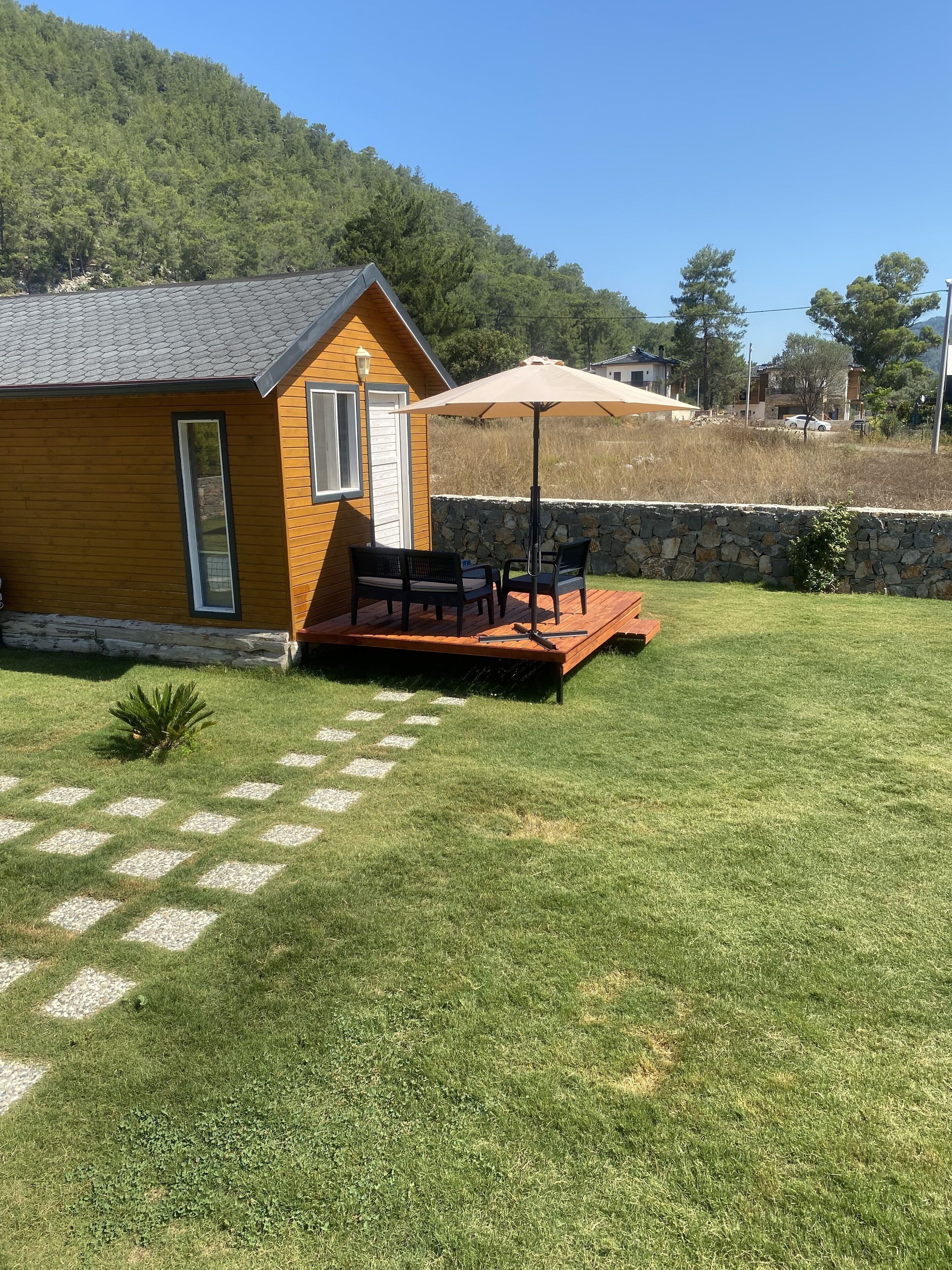 Kovan Bungalow