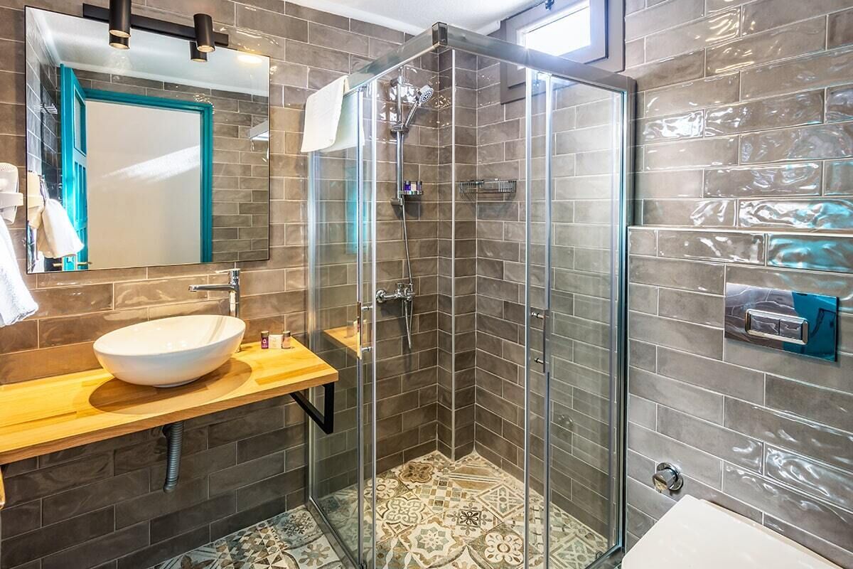 Avlu Butik Otel Palamutbuku