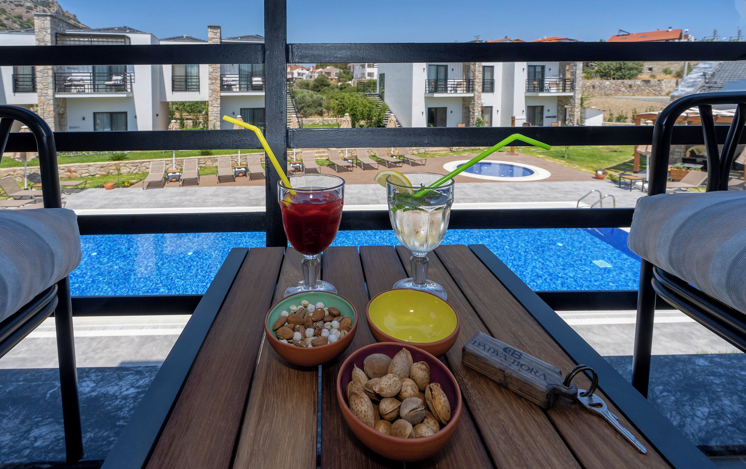Dadya Bora Hotel