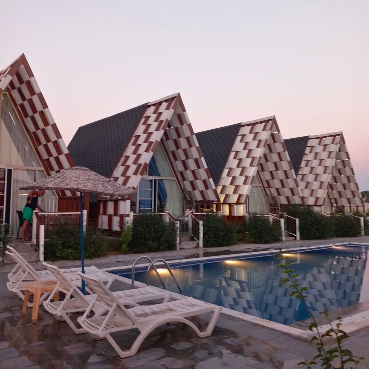 Bu Bungalow Hotel