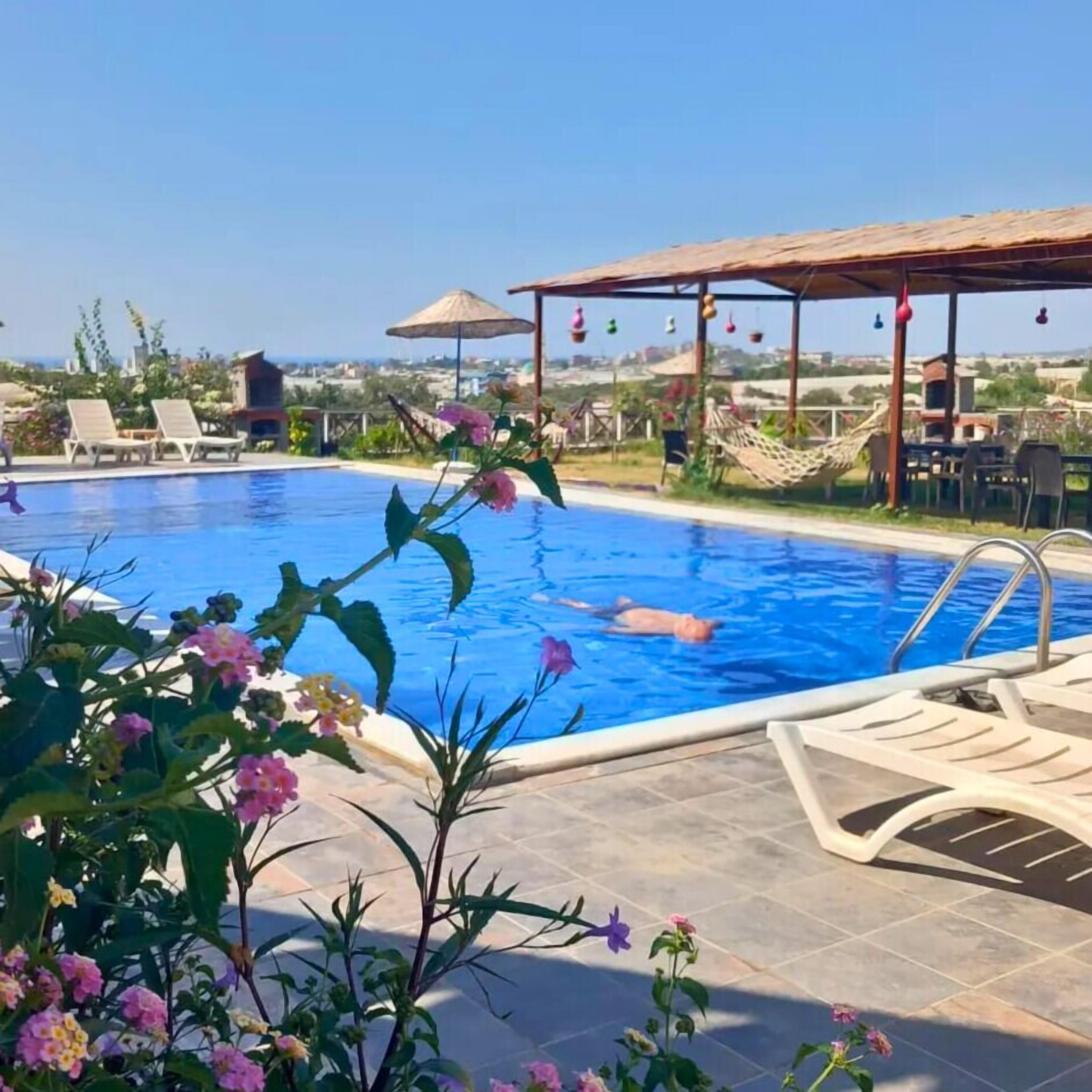 Bu Bungalow Hotel