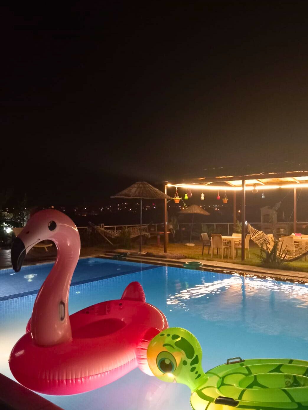 Bu Bungalow Hotel