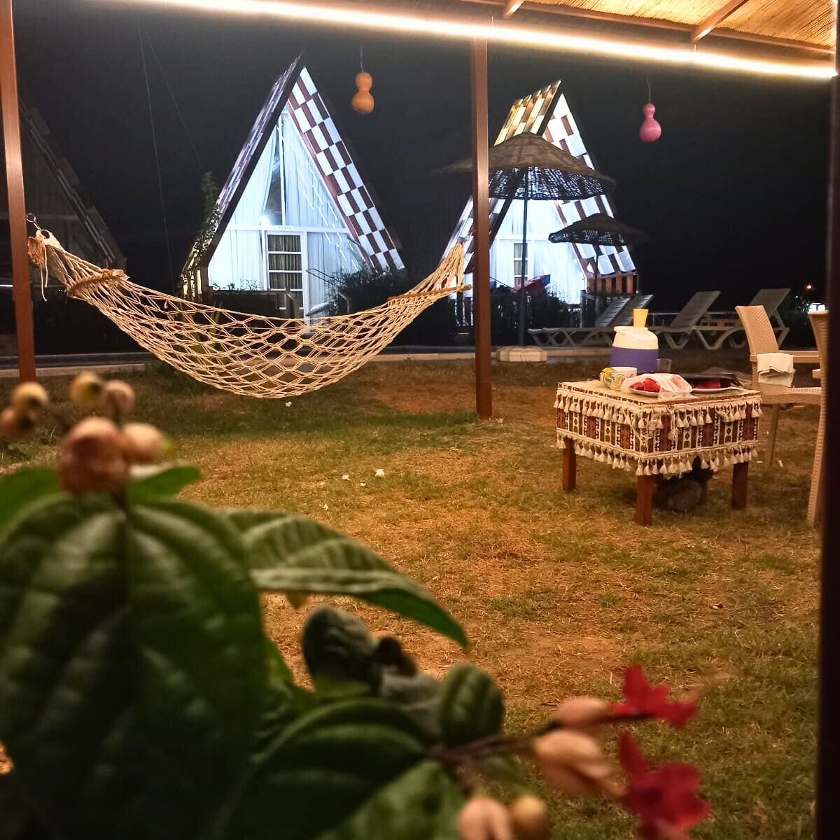 Bu Bungalow Hotel