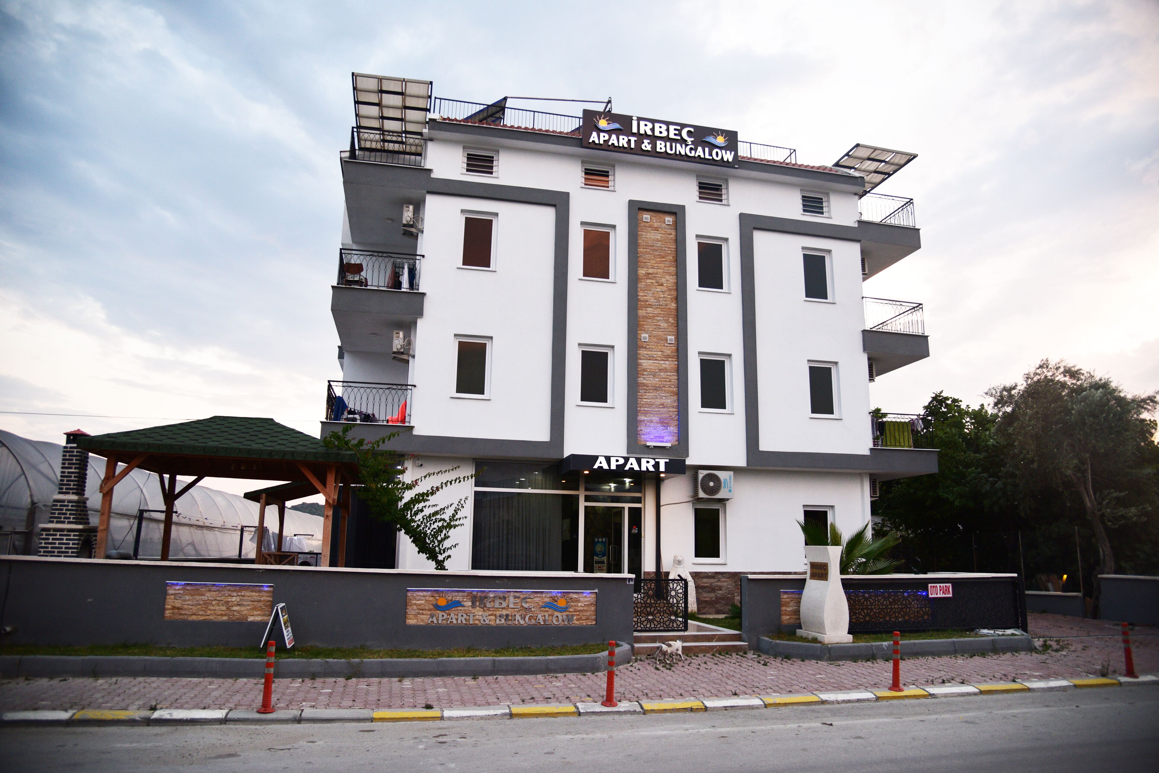 Irbec Apart & Bungalow