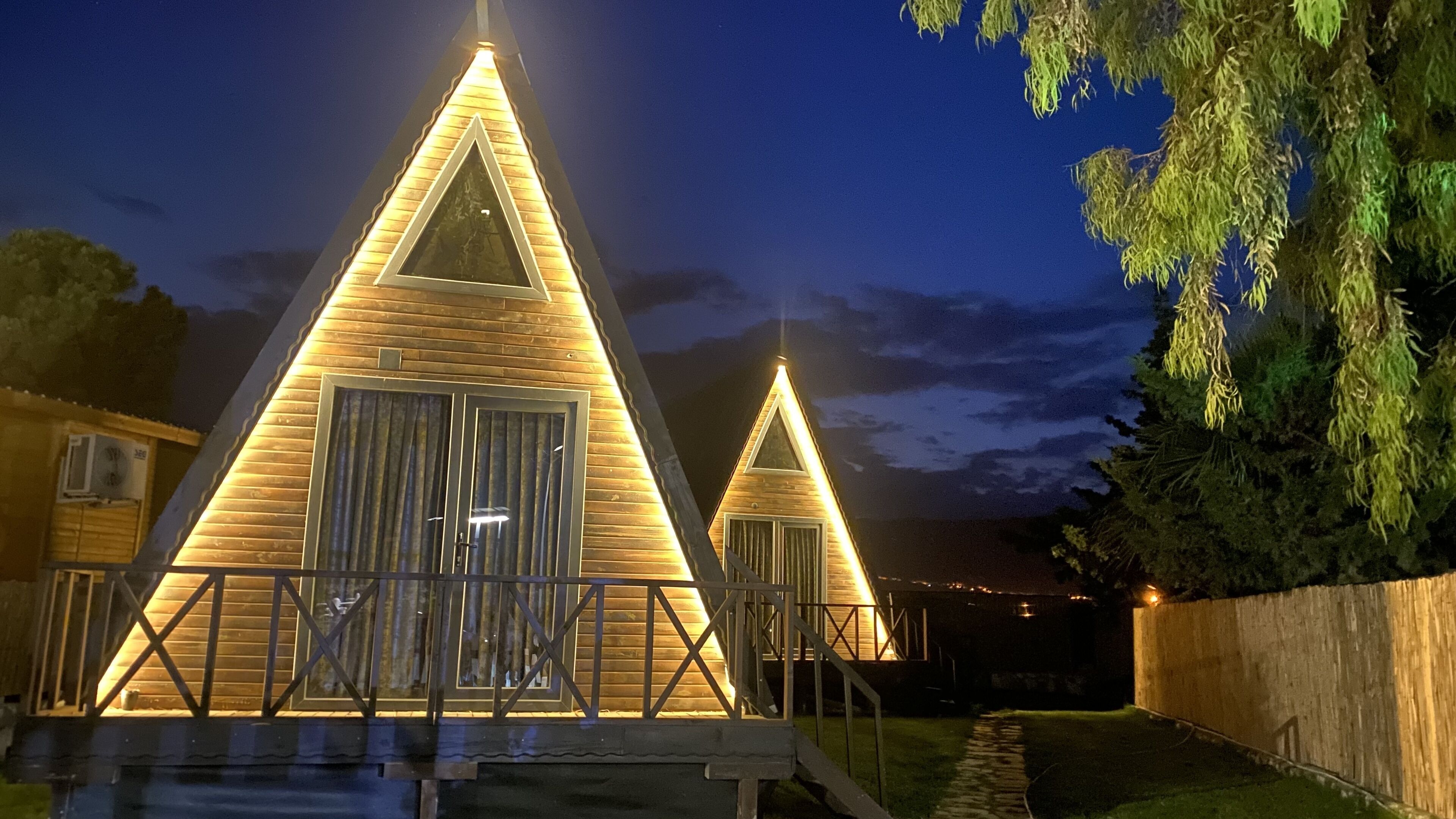 Nilay Bungalov