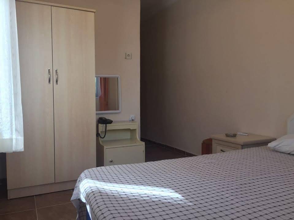 Golden Beach Hotel