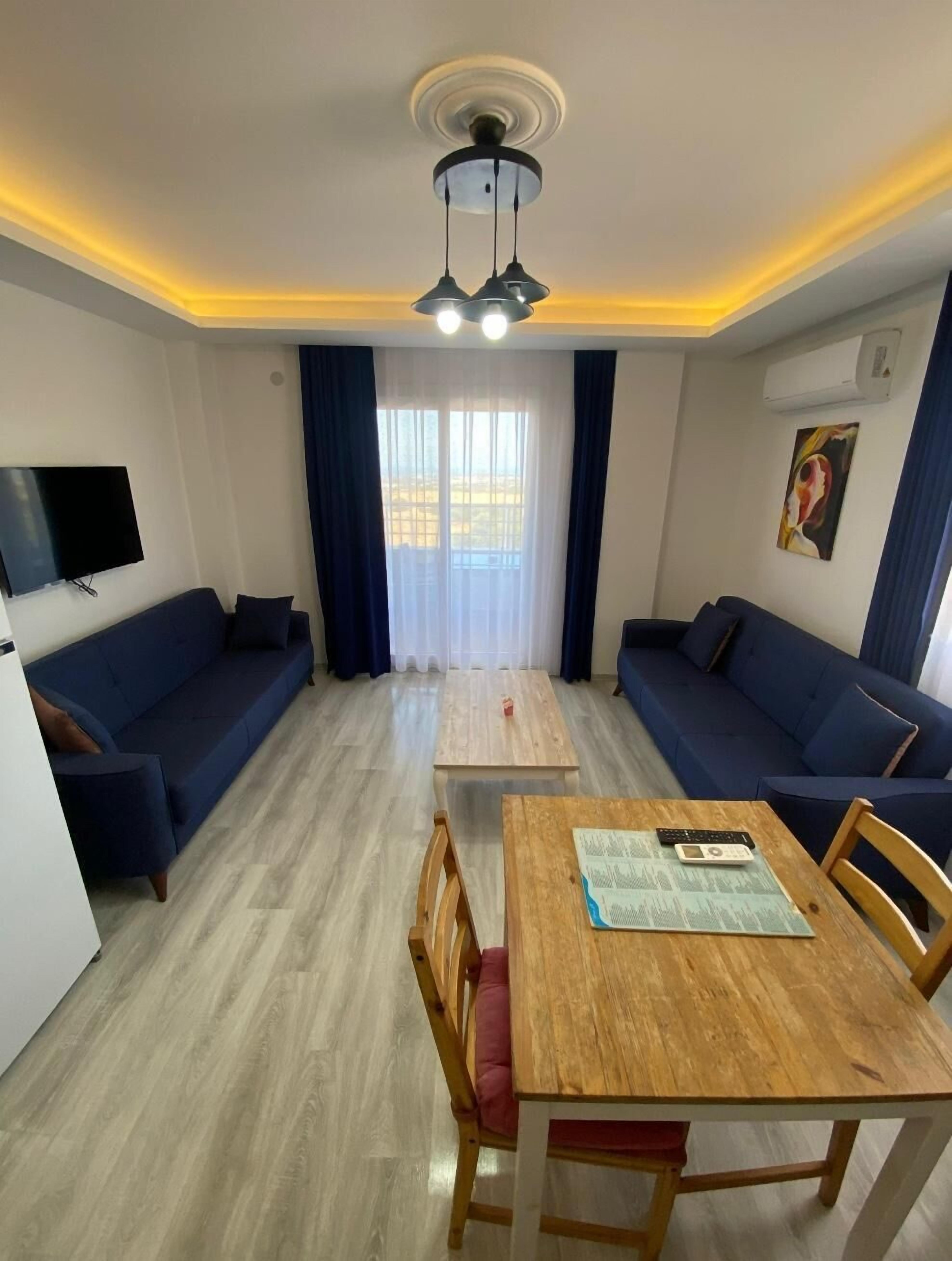 Mavi Restaurant & Apartments 3