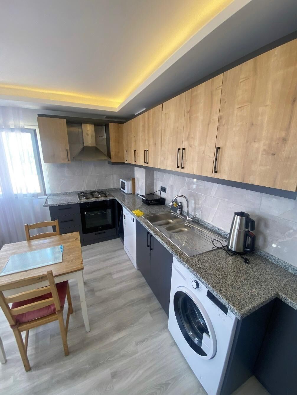 Mavi Restaurant & Apartments 3