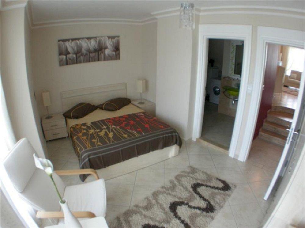 Seahorse Deluxe & Residences