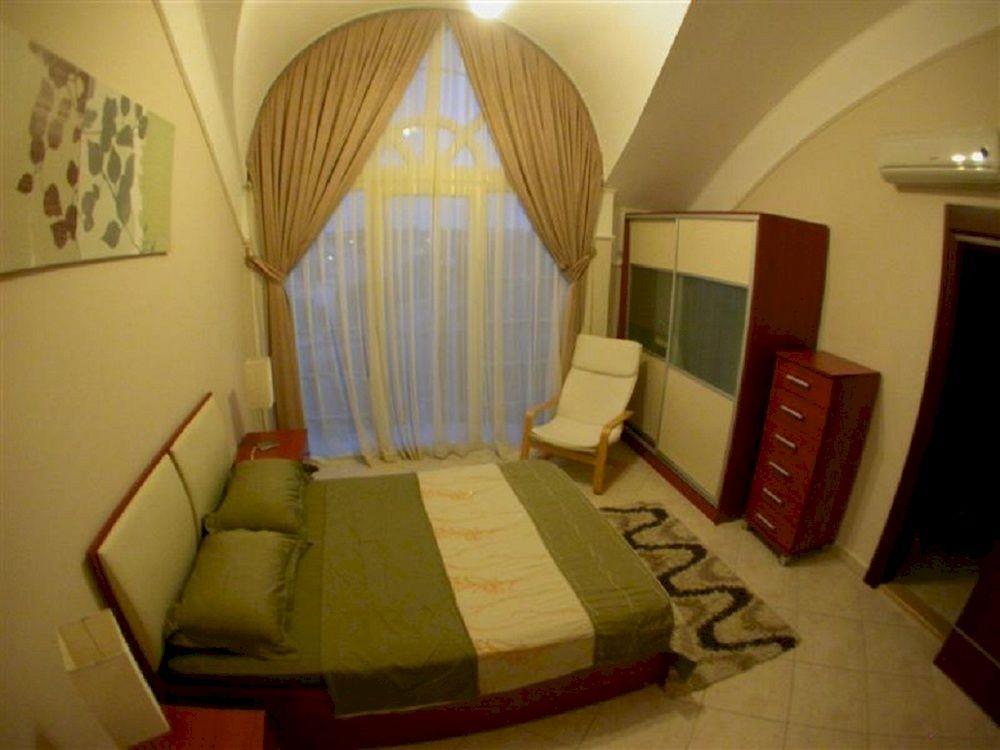 Seahorse Deluxe & Residences
