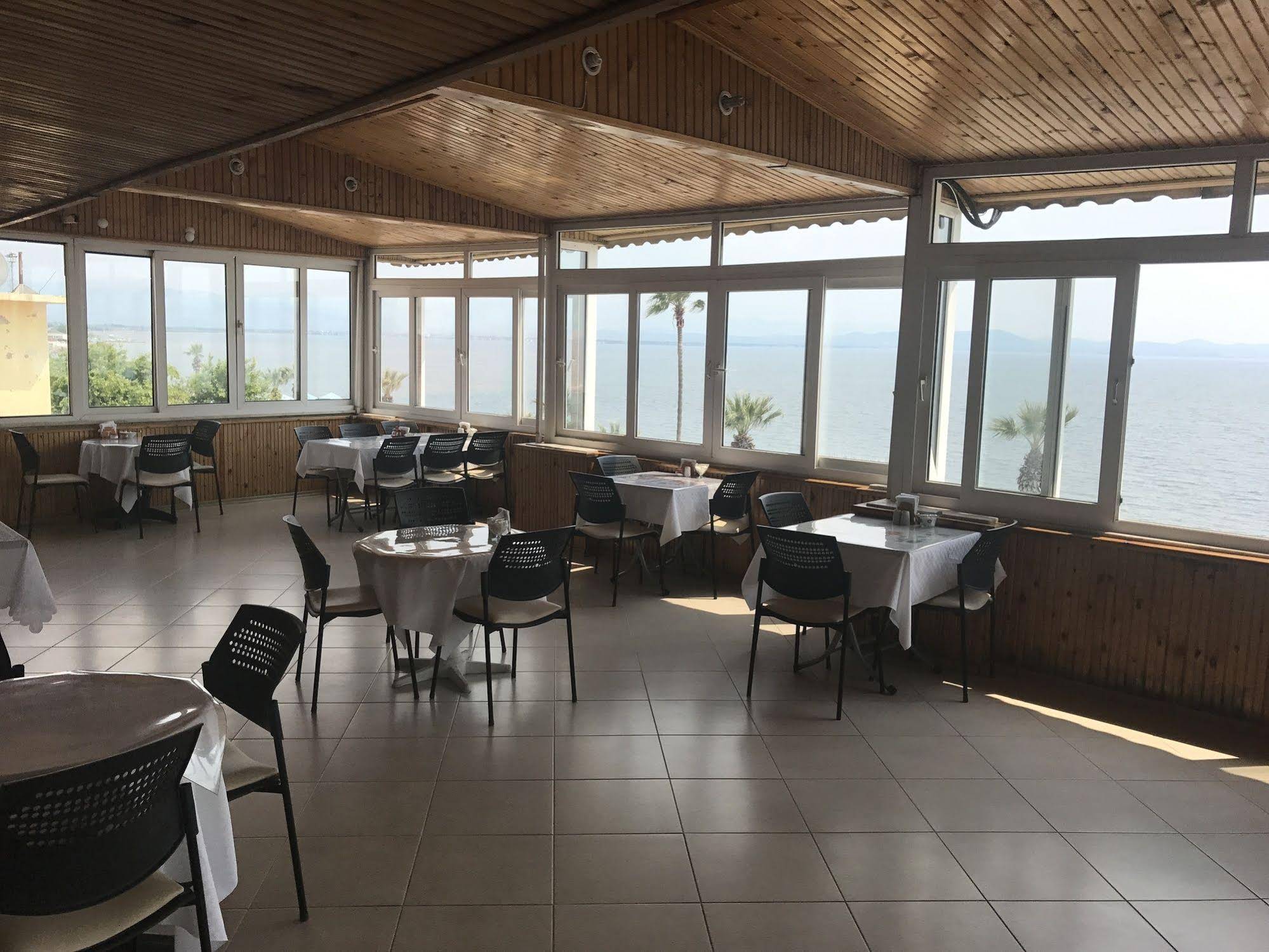 Ozsoy Hotel Akcay