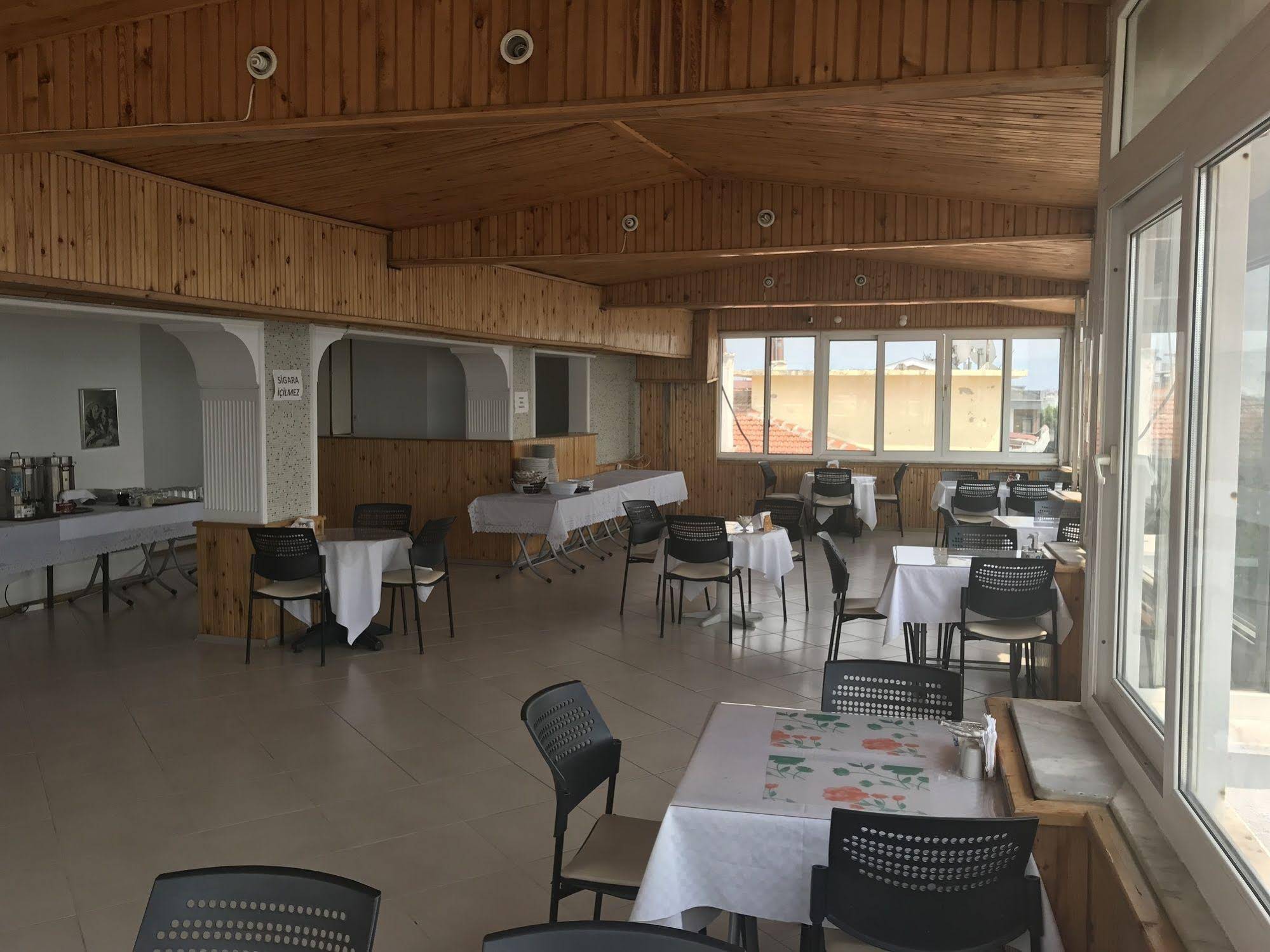 Ozsoy Hotel Akcay
