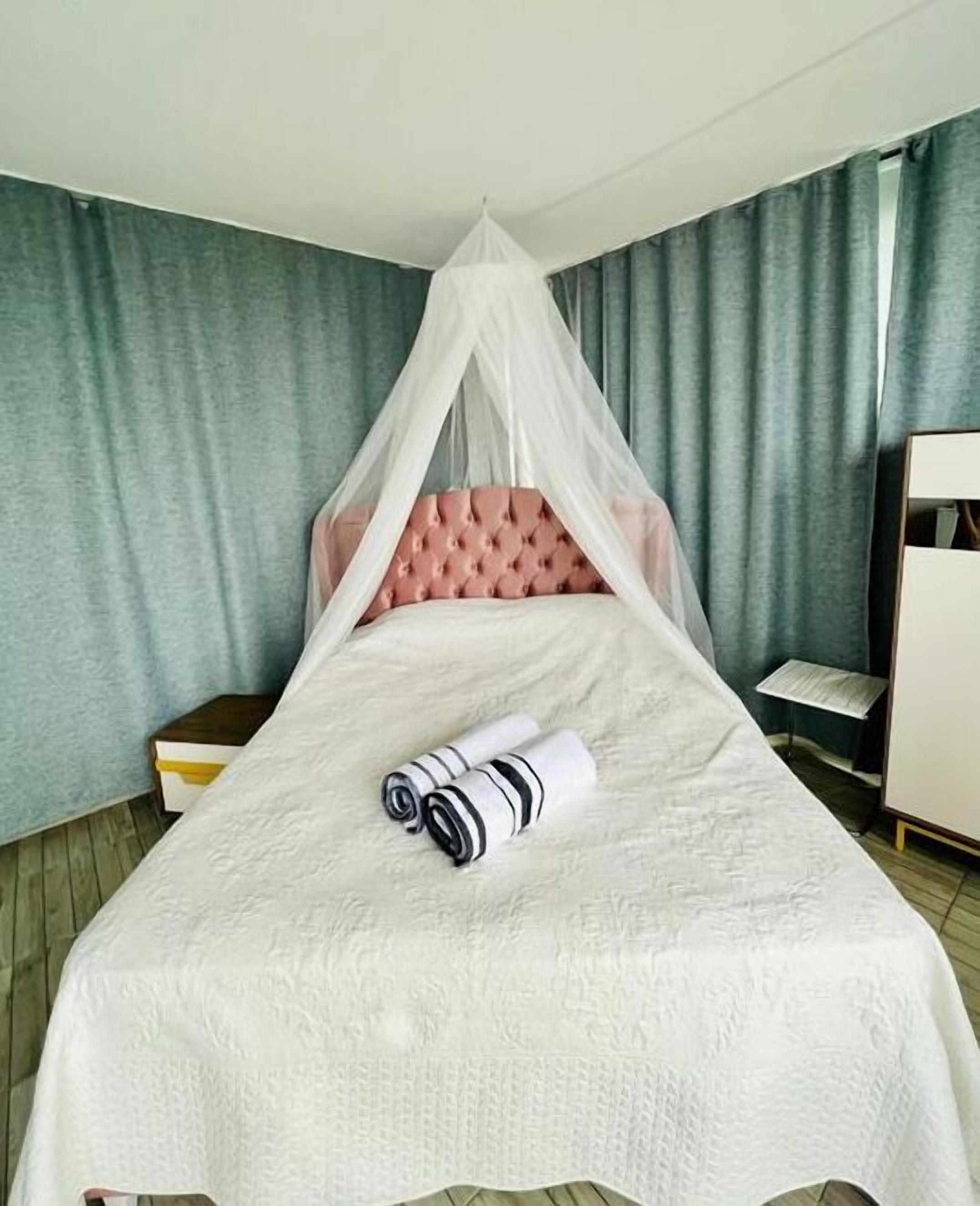 Ellawilla Suit House