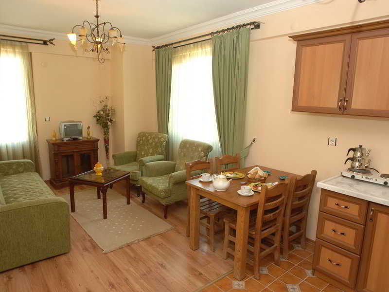Gure Saruhan Termal Hotel