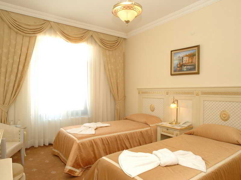 Gure Saruhan Termal Hotel