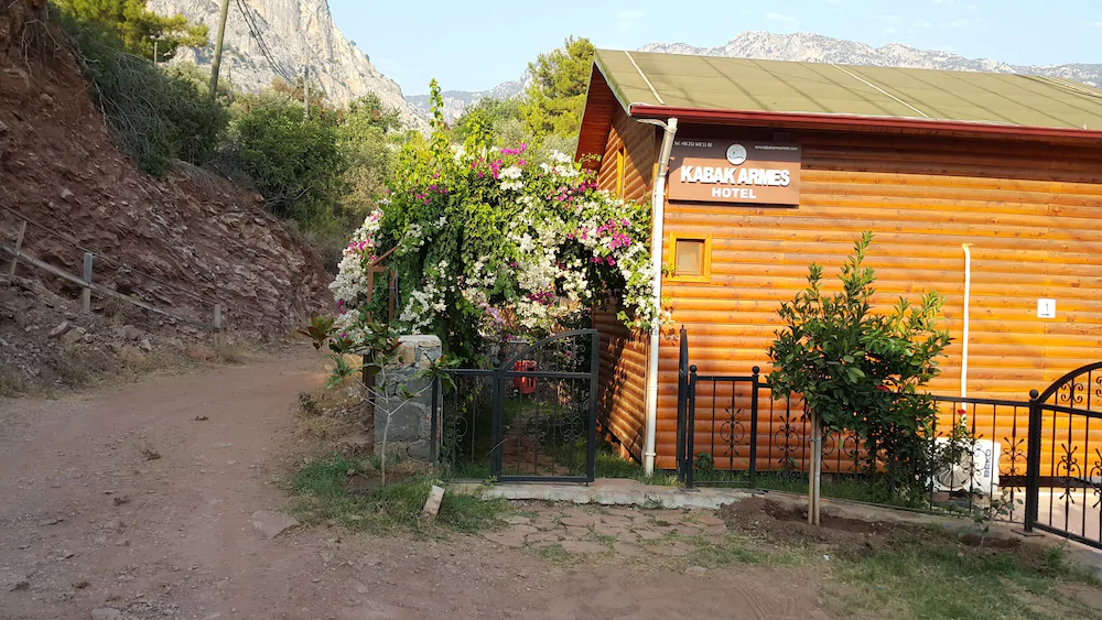 Kabak Armes Hotel