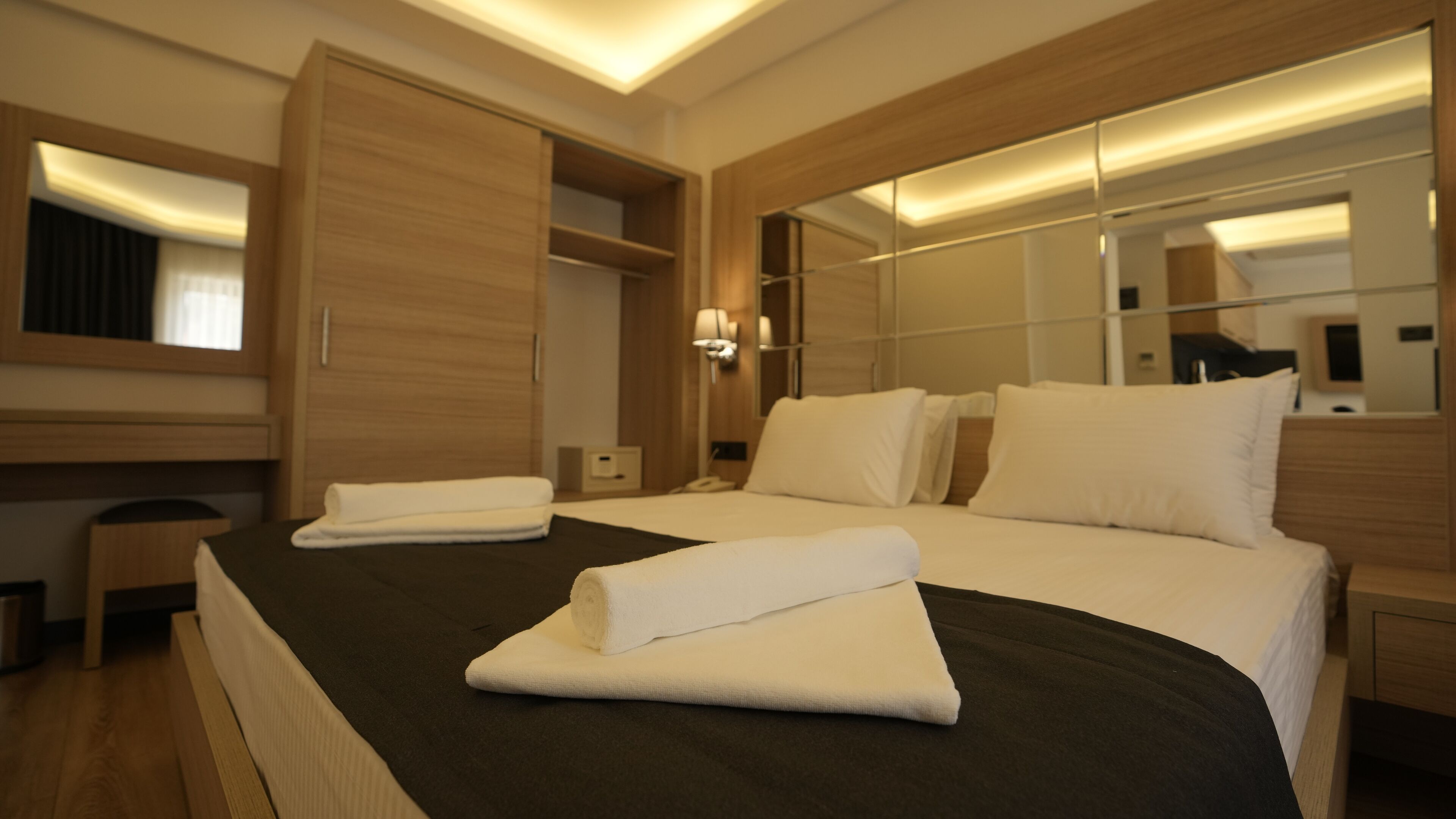 Alesta Seaside Residence