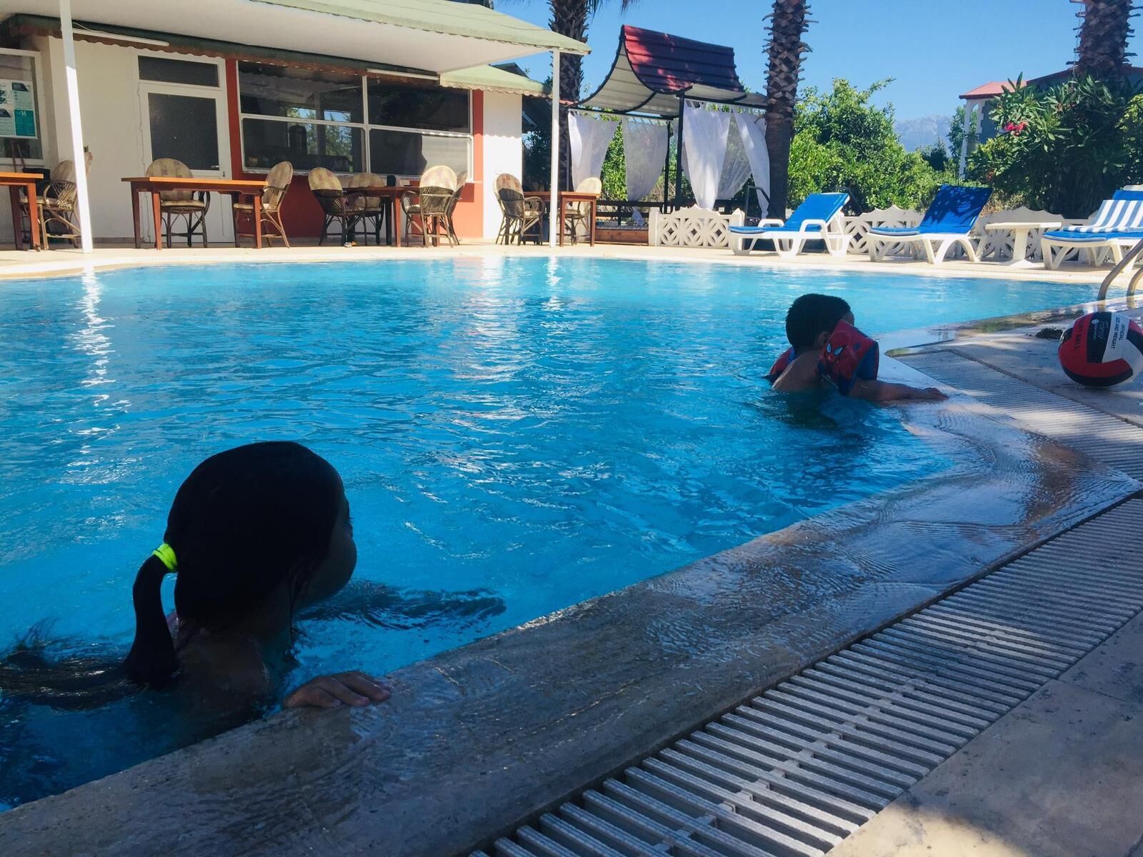 Alper Hotel