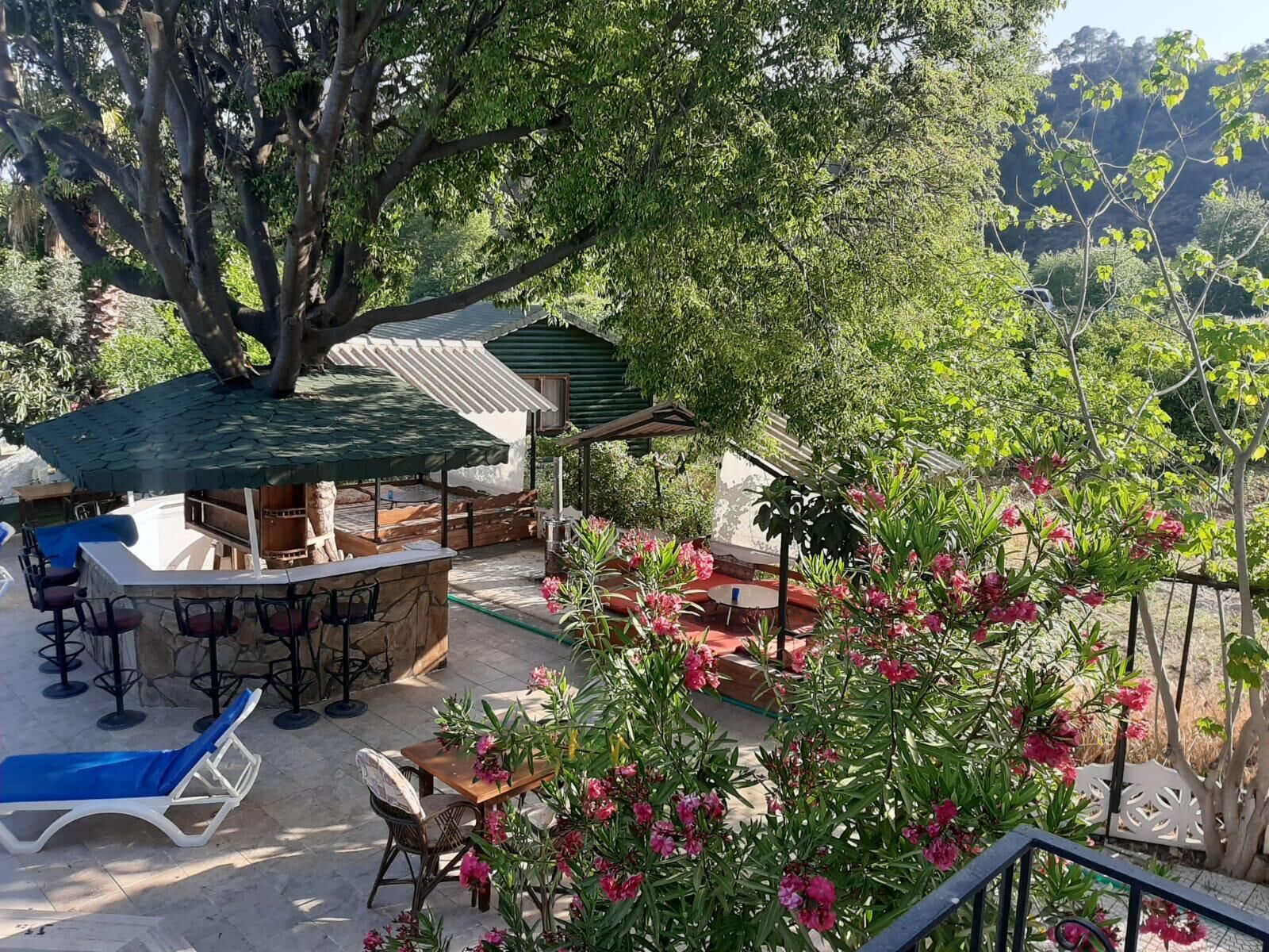 Alper Hotel