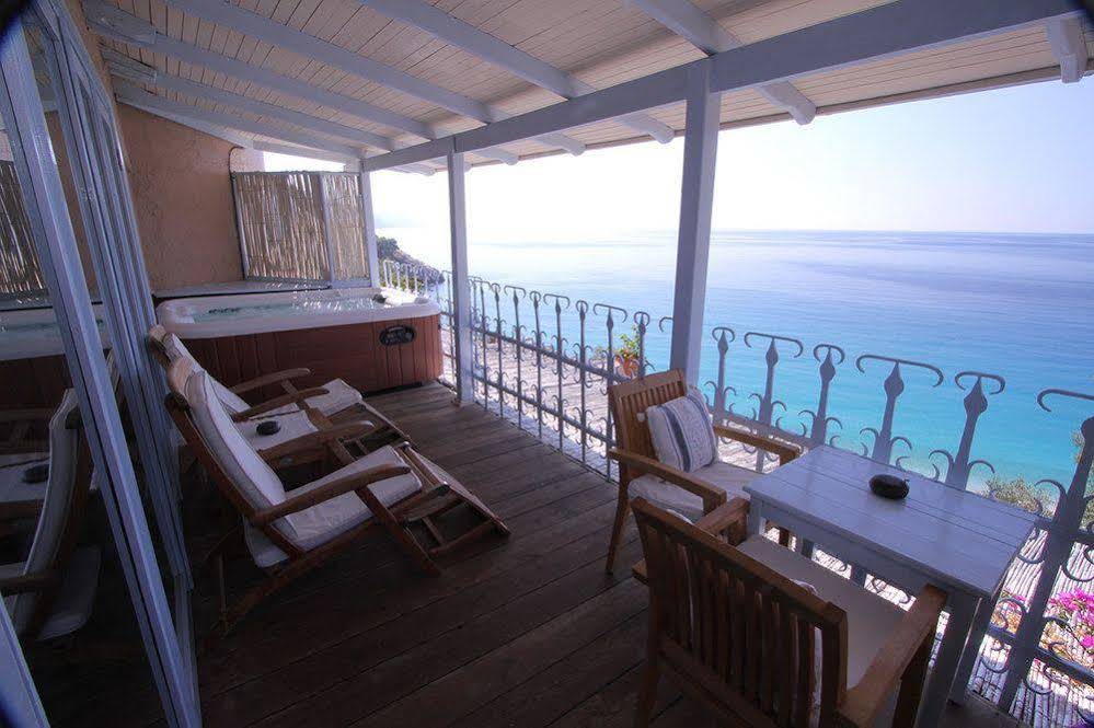 Beyaz Yunus Hotel