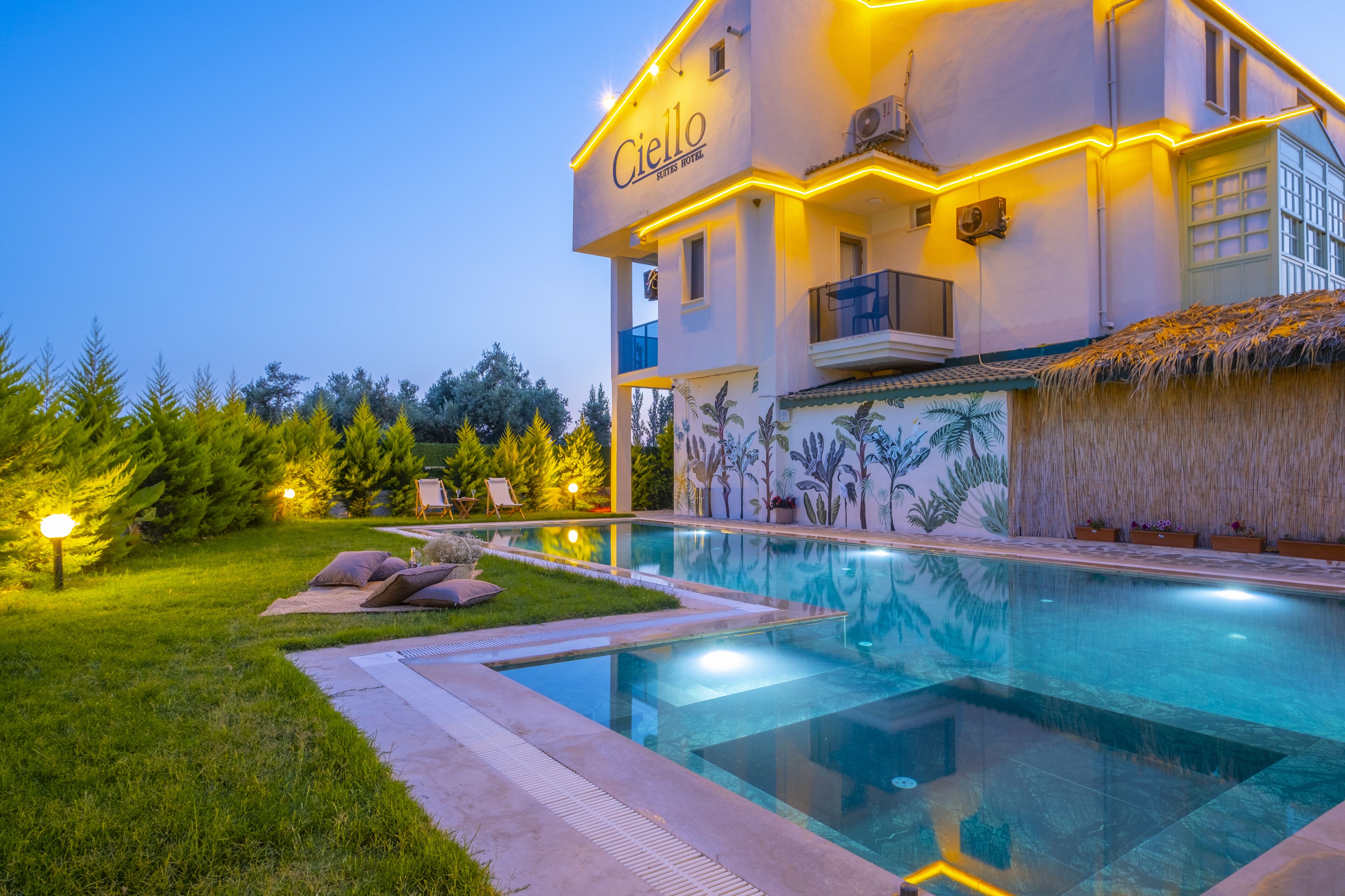 Ciello Suites Hotel