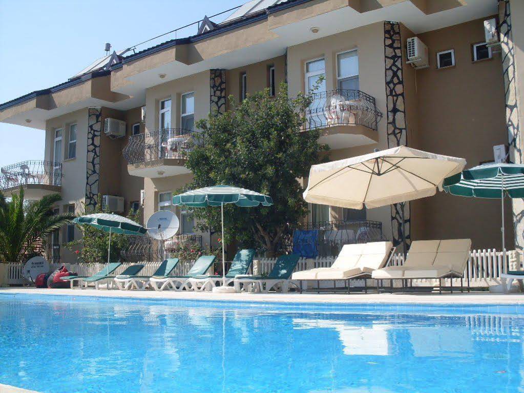 Club La Perla Hotel