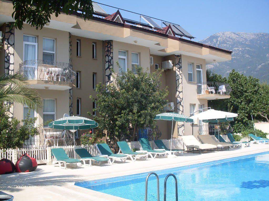 Club La Perla Hotel