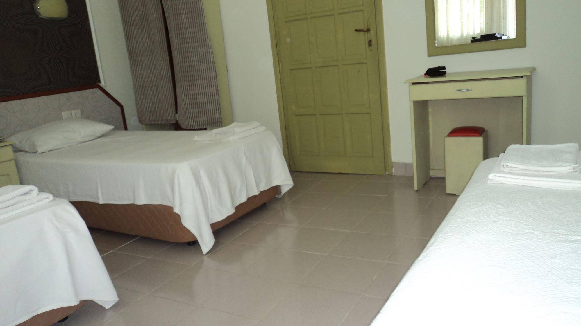 Club La Perla Hotel