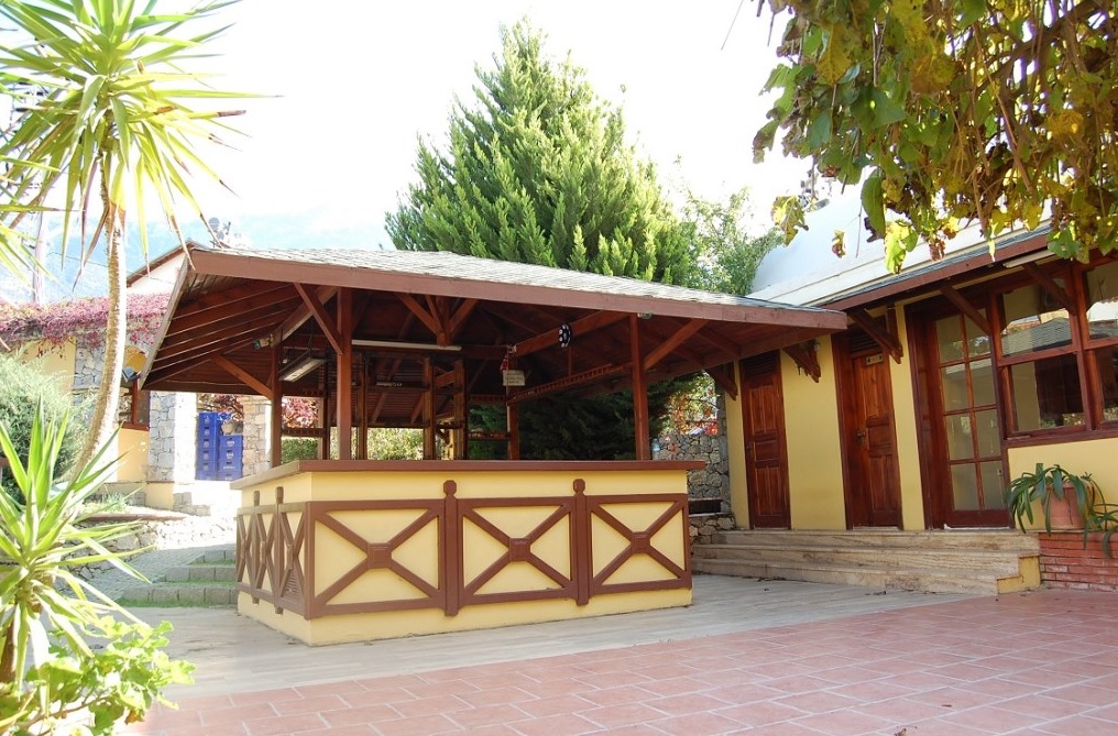 Gondol Apartments