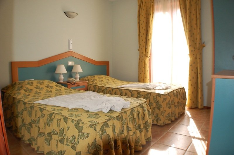 Gondol Apartments