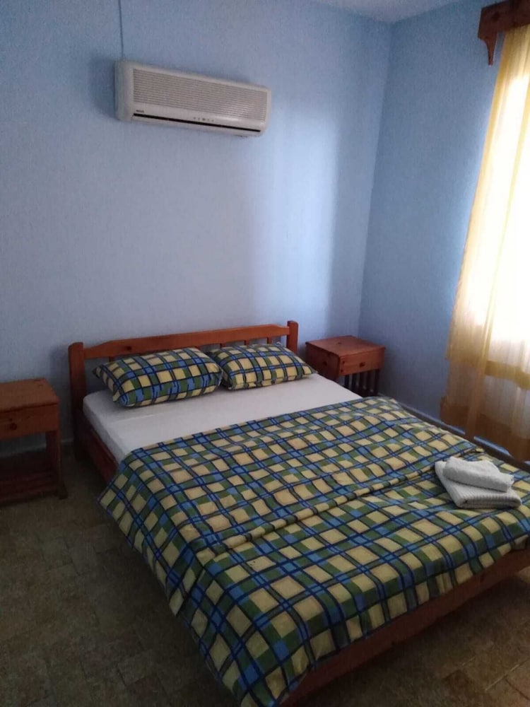 Hix Garden Apart Hotel