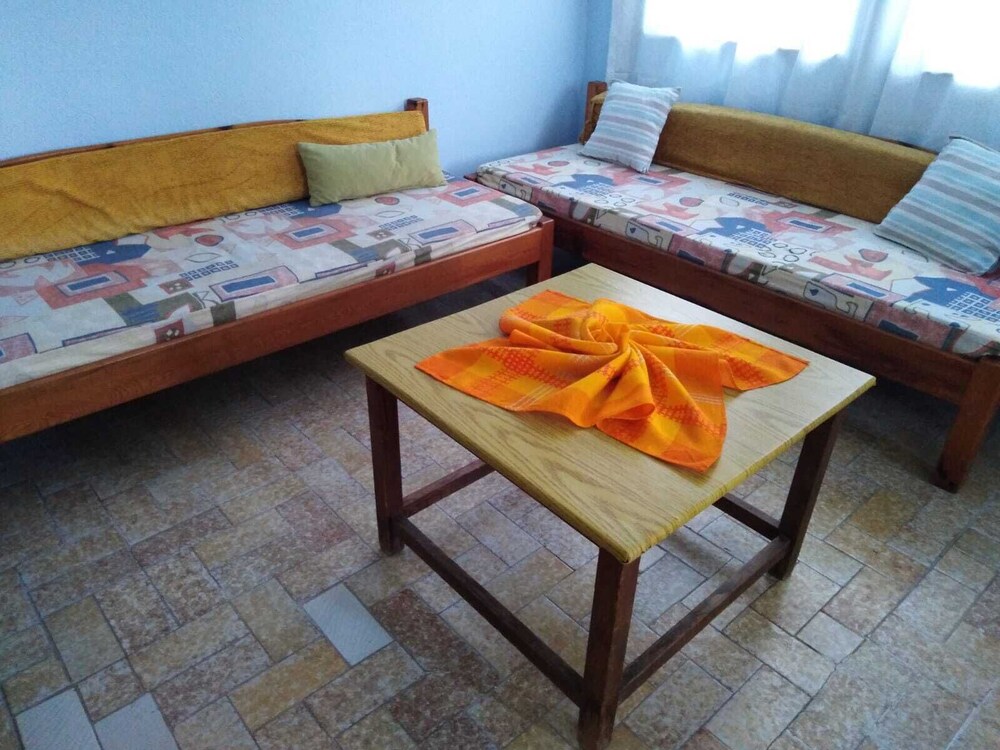 Hix Garden Apart Hotel