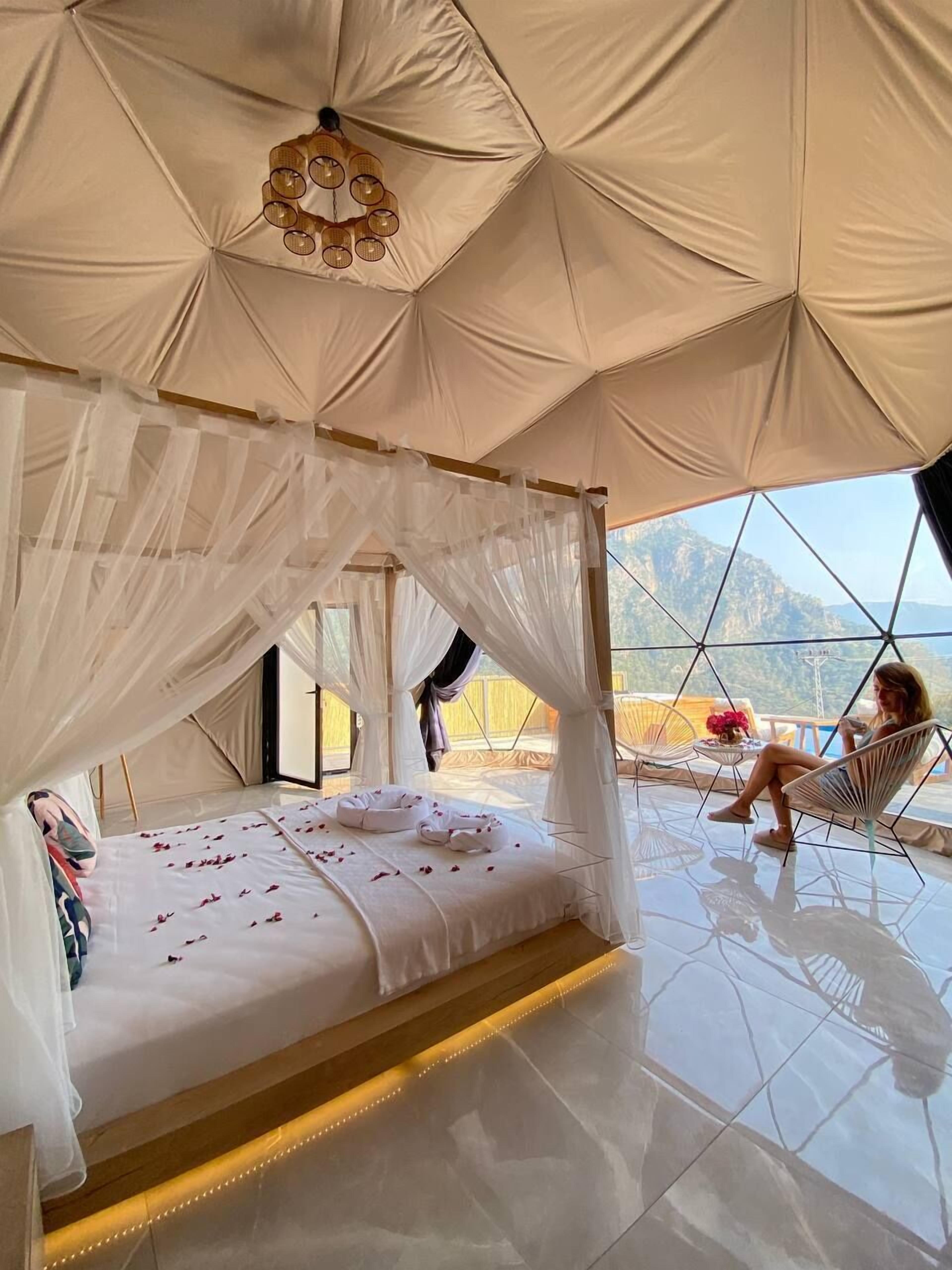 Kabak Freedom Deluxe Hotel