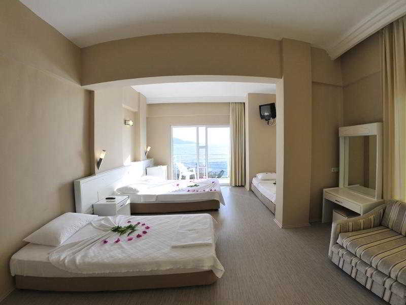 Makri Beach Hotel