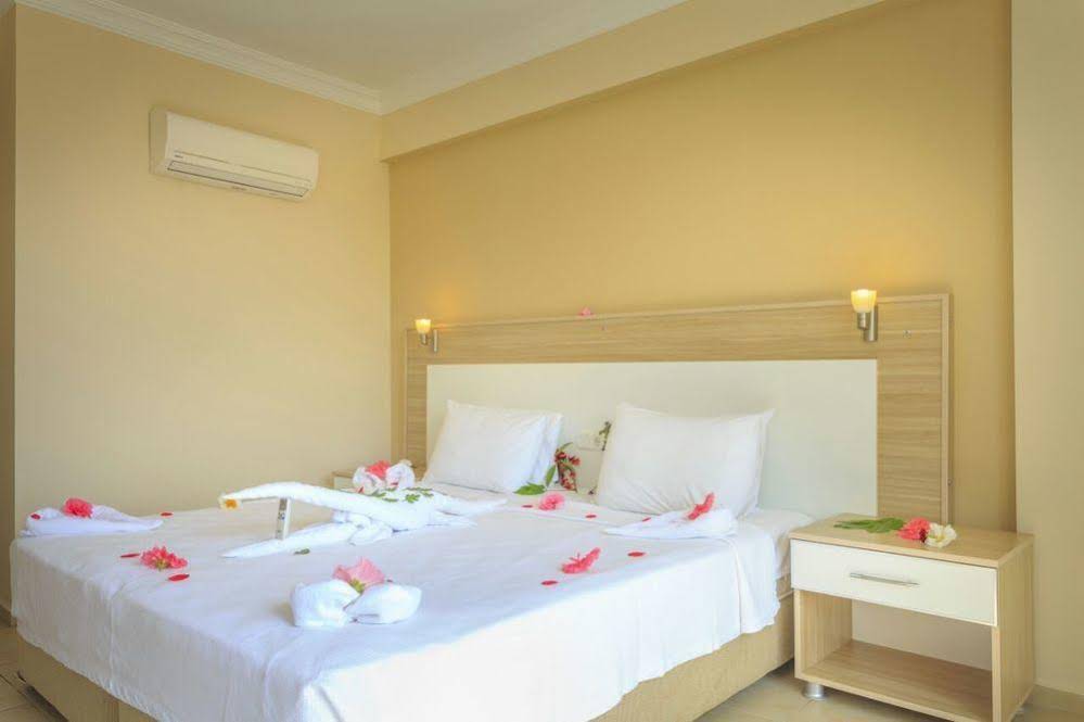 Milky Way Apart Hotel