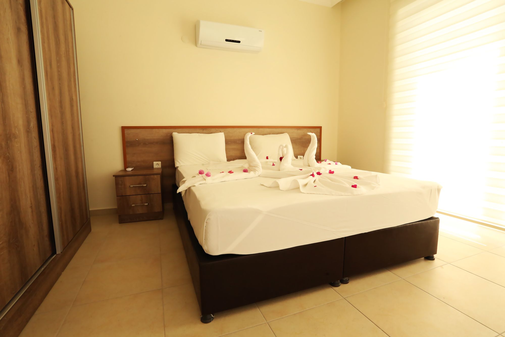 Orka Twin Villas