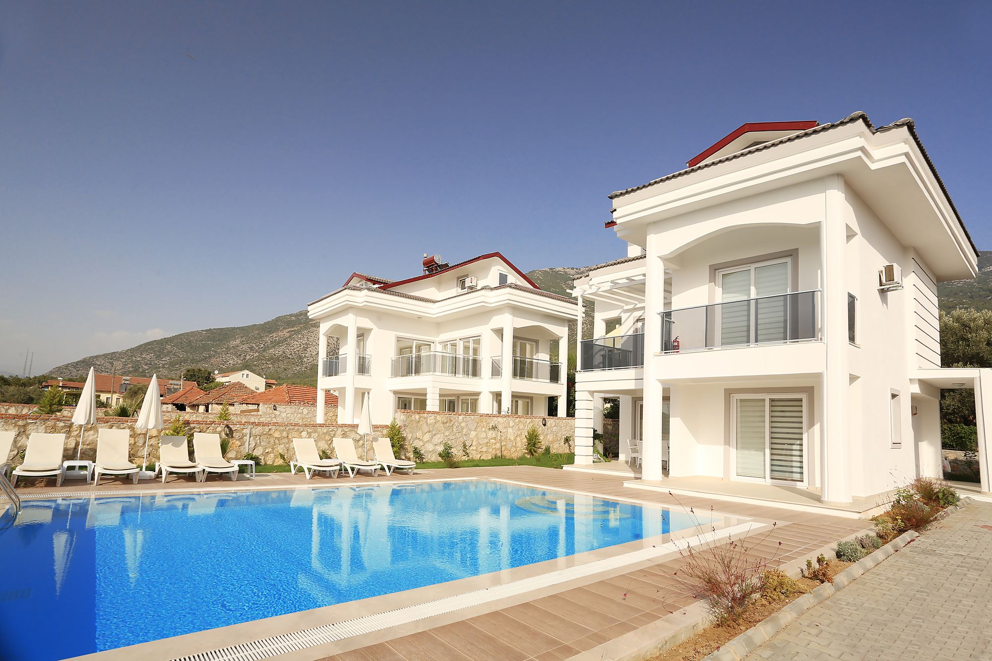 Orka Twin Villas