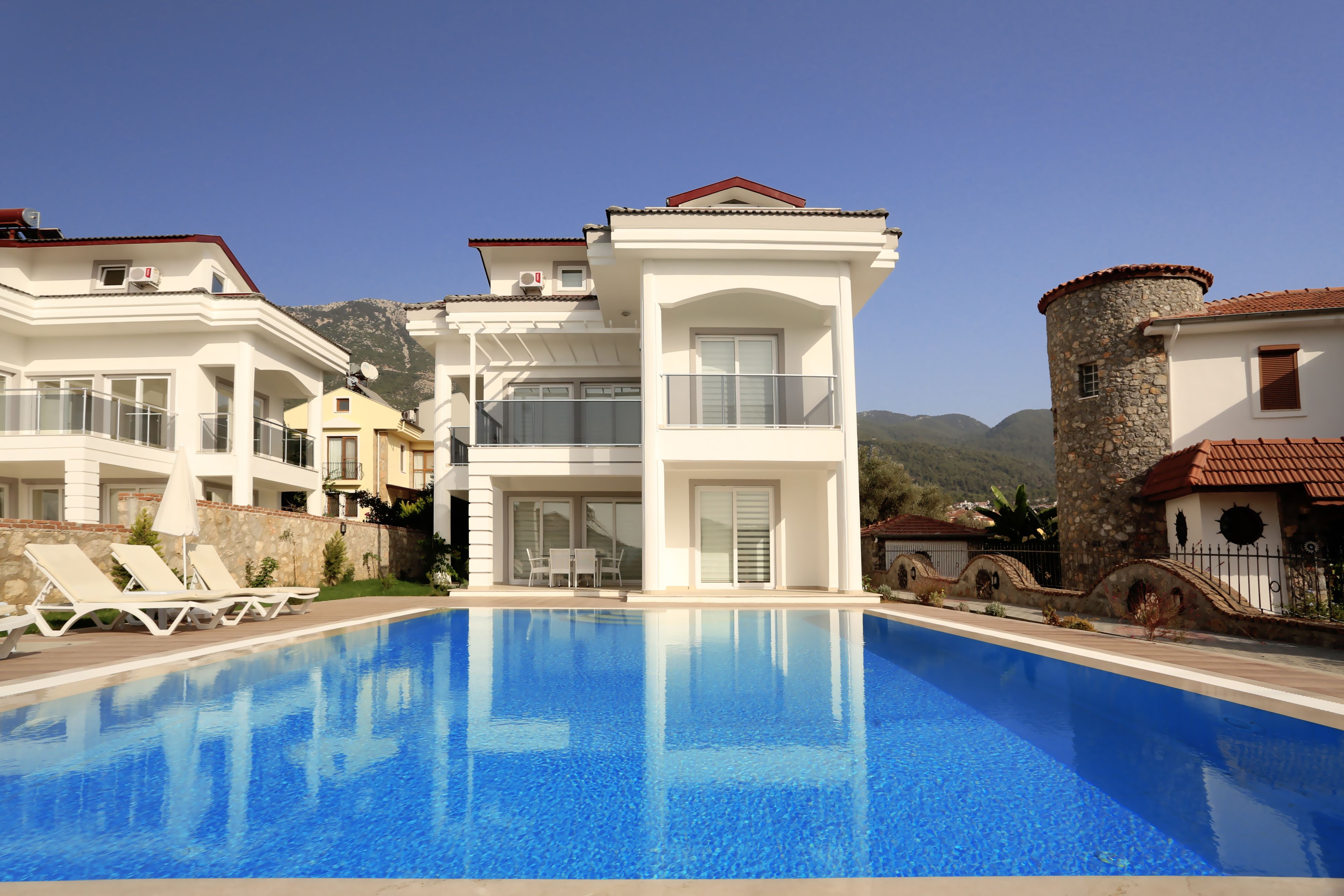 Orka Twin Villas