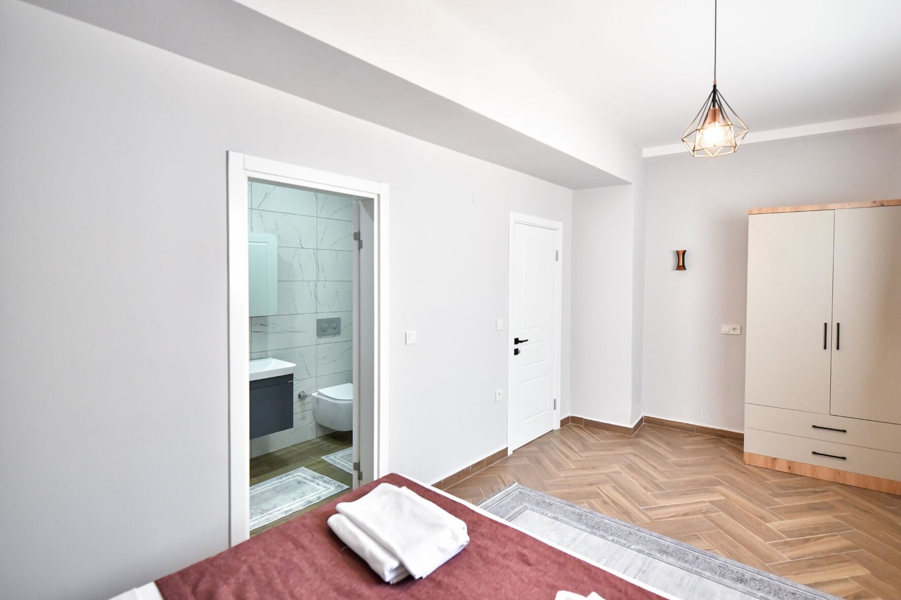 Red Moon Suites
