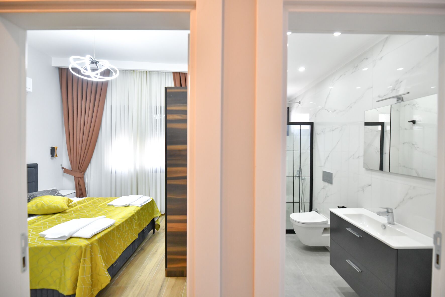 Red Moon Suites